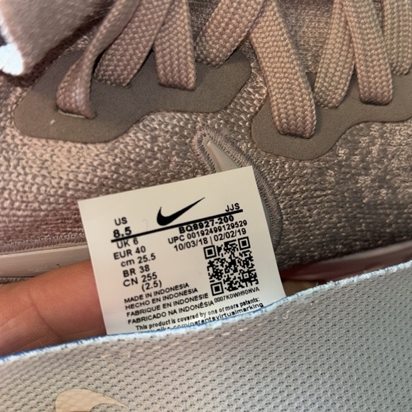 Nike Epic React Flyknit 2 - Picture 16 of 16